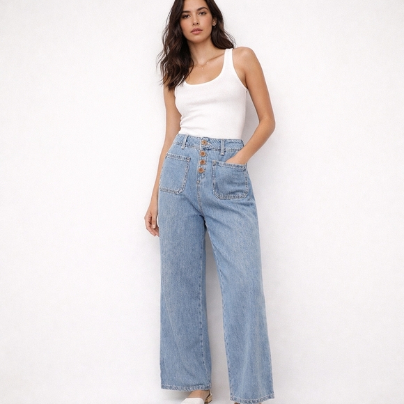 Zara Pants - ZARA High-Rise Wide Leg Cropped Jeans | Button Fly | Light Wash Denim | Size 4